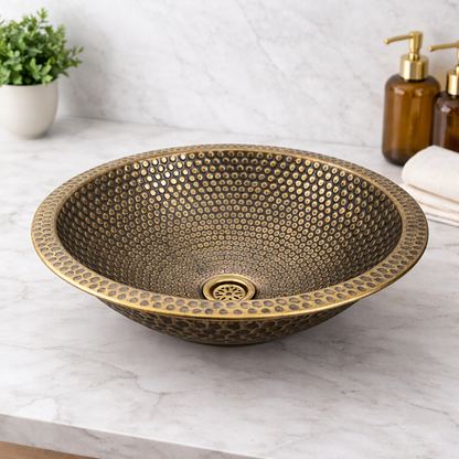 Handgefertigtes marokkanisches Aufsatzwaschbecken aus gehämmertem Messing mit passendem Abfluss – Rund, Antikmessing